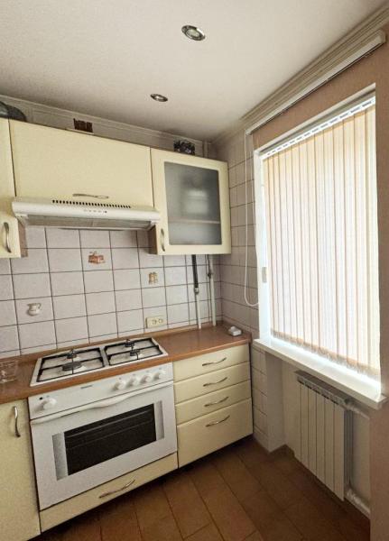 Продам 3-кімнатну квартиру