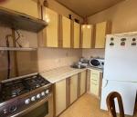 Продам 3-кімнатну квартиру, 63 м², радянський ремонт