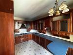 Продам 5-комнатную квартиру, 212 м², косметический ремонт