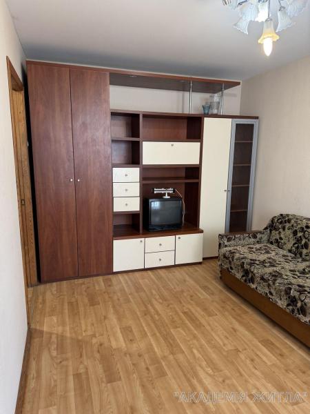 Продам гостинку