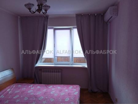 Продам 2-комнатную квартиру