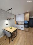 Продам 1-кімнатну квартиру, ЖК Dibrova Park, 44 м², євроремонт
