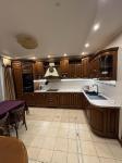 Сдам 3-комнатную квартиру в новостройке, 135 м², авторский дизайн