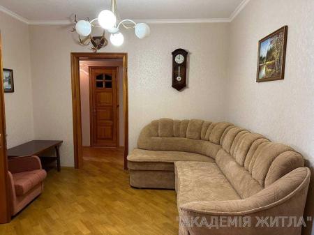 Сдам 3-комнатную квартиру
