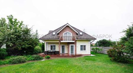 Продам 2-поверховий будинок