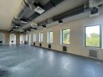 Здам офіс в офісному центрі, 1300 м², частковий ремонт