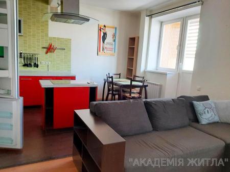 Сдам 3-комнатную квартиру