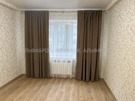 Продам 3-комнатную квартиру