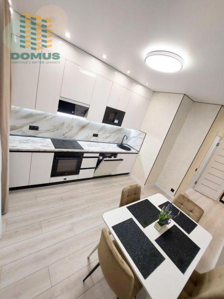 Продам 2-кімнатну квартиру, ЖК «53 Перлина»