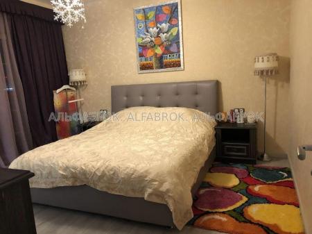 Продам 3-комнатную квартиру, ЖК Новая Англия