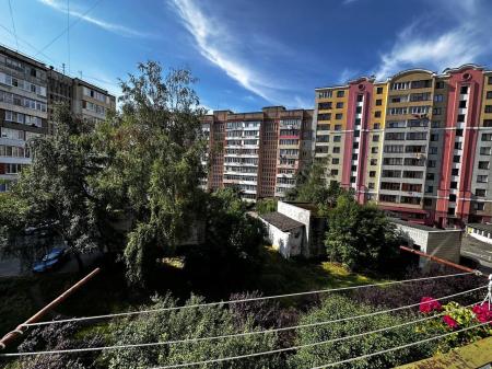 Продам 2-кімнатну квартиру