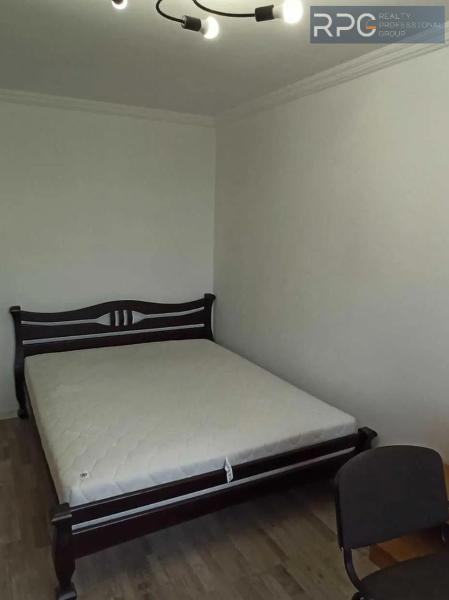 Продам 3-кімнатну квартиру