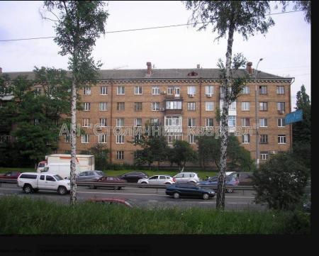 Продам 2-комнатную квартиру
