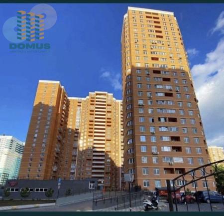 Продам 2-кімнатну квартиру, ЖК «Дмитрієвський»