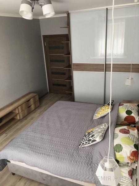Продам 2-комнатную квартиру в новостройке, ЖК «Министерский»