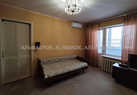Продам 1-комнатную квартиру