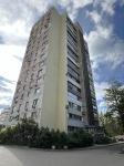 Продам 2-кімнатну квартиру, 60 м², капітальний ремонт