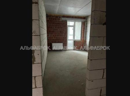 Продам 2-кімнатну квартиру, ЖК West House