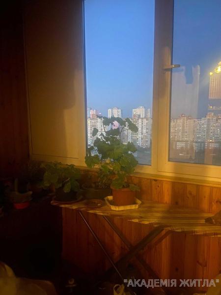 Продам 2-комнатную квартиру