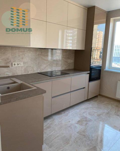 Продам 2-кімнатну квартиру, ЖК «Третя перлина»