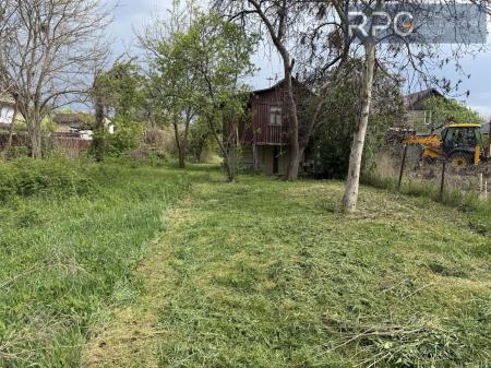 Продам дачний будинок