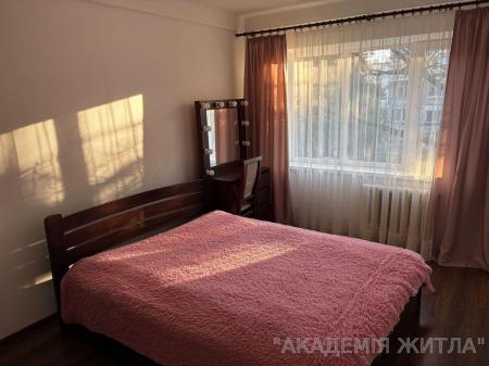 Продам 2-комнатную квартиру