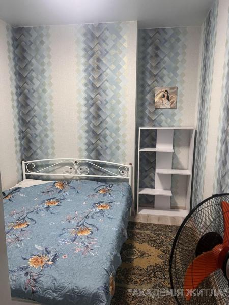 Продам 2-комнатную квартиру