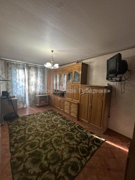 Продам 3-комнатную квартиру