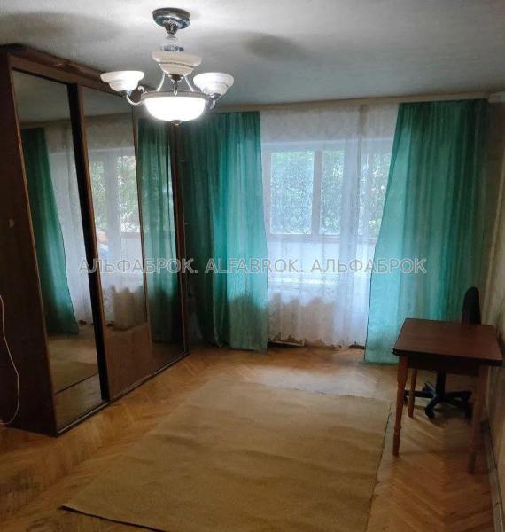 Продам 1-комнатную квартиру
