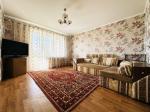 Продам 3-комнатную квартиру, 70.20 м², косметический ремонт