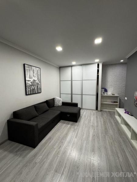 Продам 1-комнатную квартиру