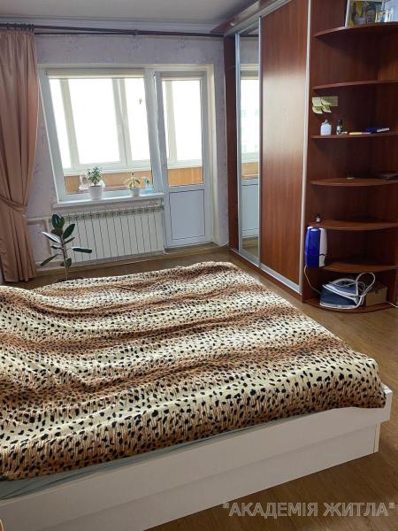Продам 3-комнатную квартиру