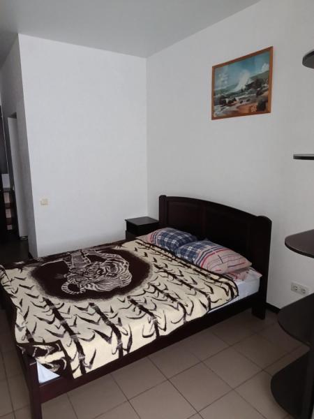 Продам 2-комнатную квартиру