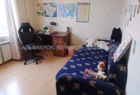 Продам 3-кімнатну квартиру