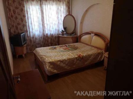 Сдам 3-комнатную квартиру в новостройке