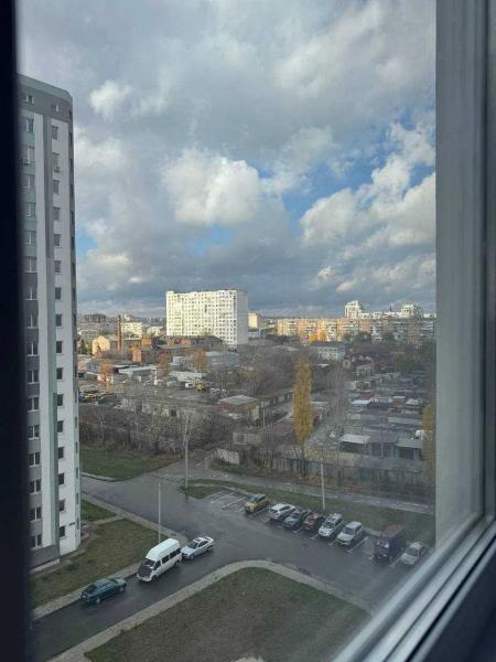 Продам 2-кімнатну квартиру