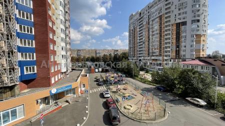 Продам 4-комнатную квартиру в новостройке, ЖК «Монте-Плаза»