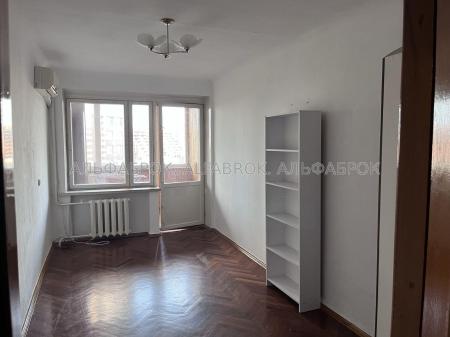 Продам 2-кімнатну квартиру