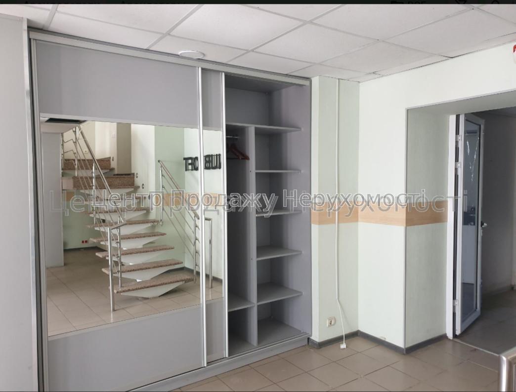 Фото Продам приміщення під магазин, салон, офіс і т.і. у центрі Харкова2