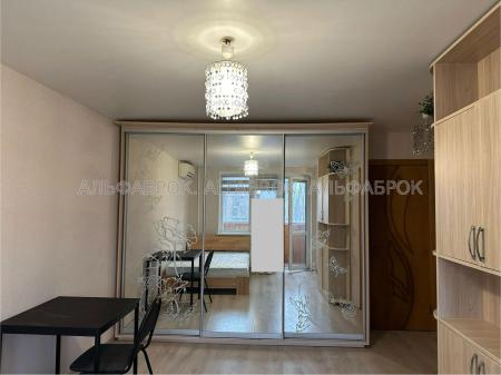 Продам 1-кімнатну квартиру