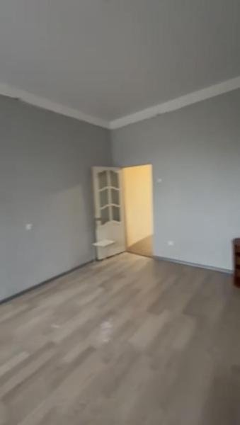 Продам 2-комнатную квартиру