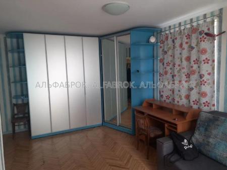 Продам 1-комнатную квартиру