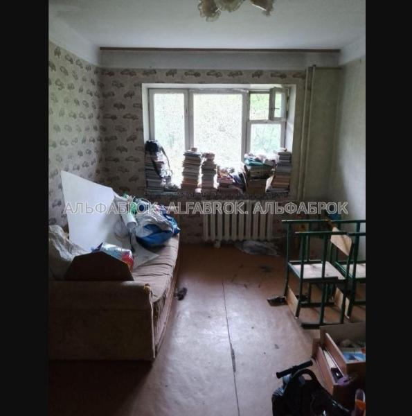 Продам 3-кімнатну квартиру