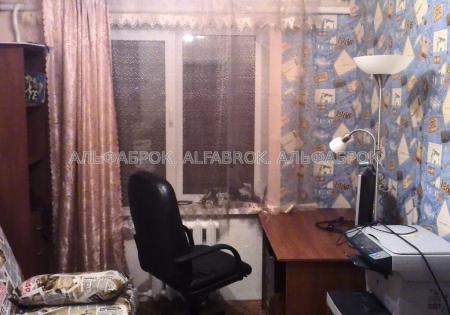 Продам 3-кімнатну квартиру