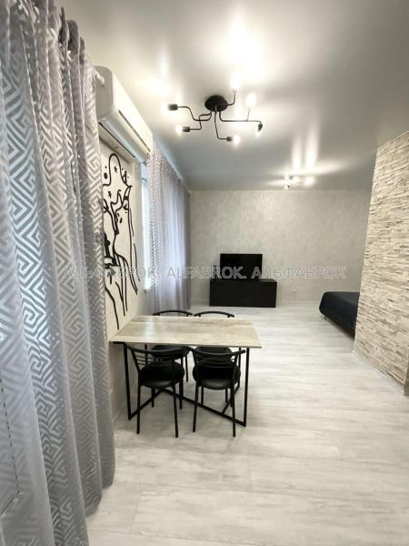 Продам 1-кімнатну квартиру, ЖК Вул. Теремківська, 3