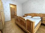 Продам 2-кімнатну квартиру, 55.60 м², радянський ремонт