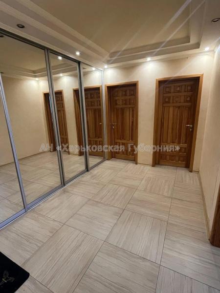 Продам 3-комнатную квартиру