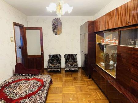 Продам 2-кімнатну квартиру