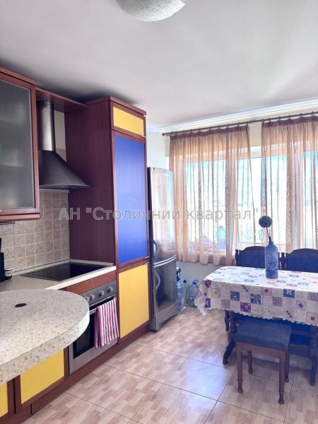 Продам 3-кімнатну квартиру