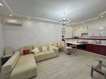 Продам 2-этажный дом